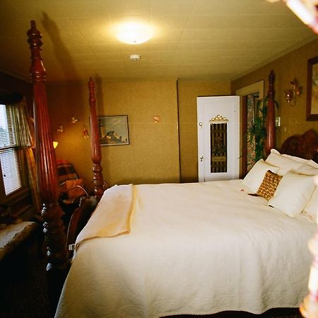 Chittenden House Bed And Breakfast ซีแอตเทิล ภายนอก รูปภาพ